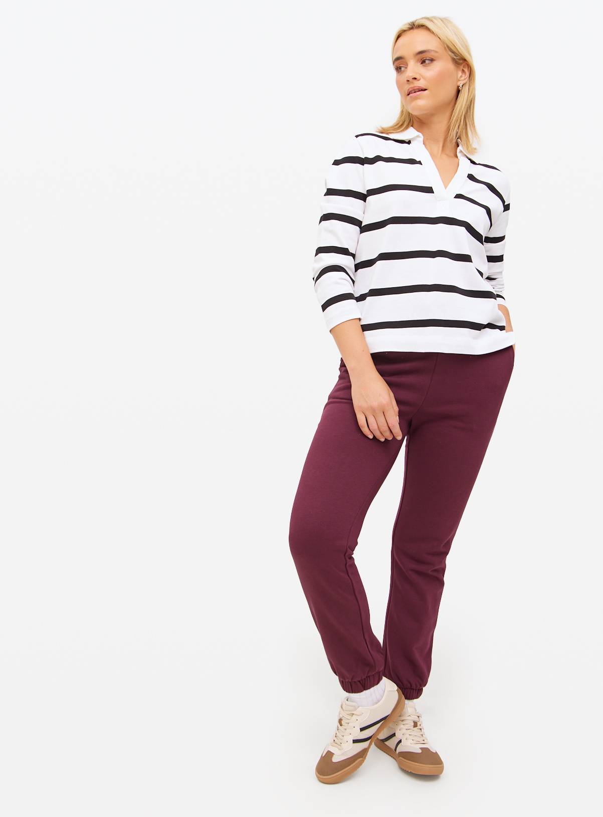 Dark Red Core Tapered Co-ord Joggers L - Image 1